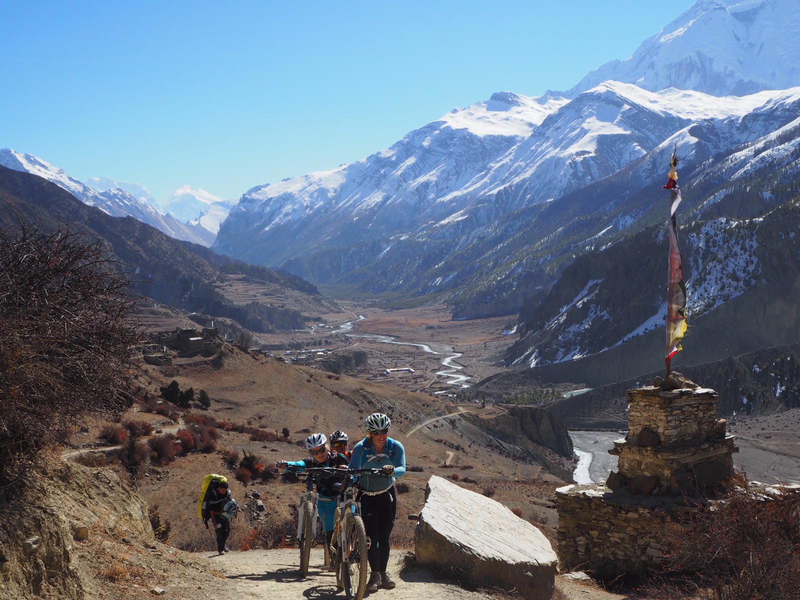 Annapurna Circuit Bike Tour